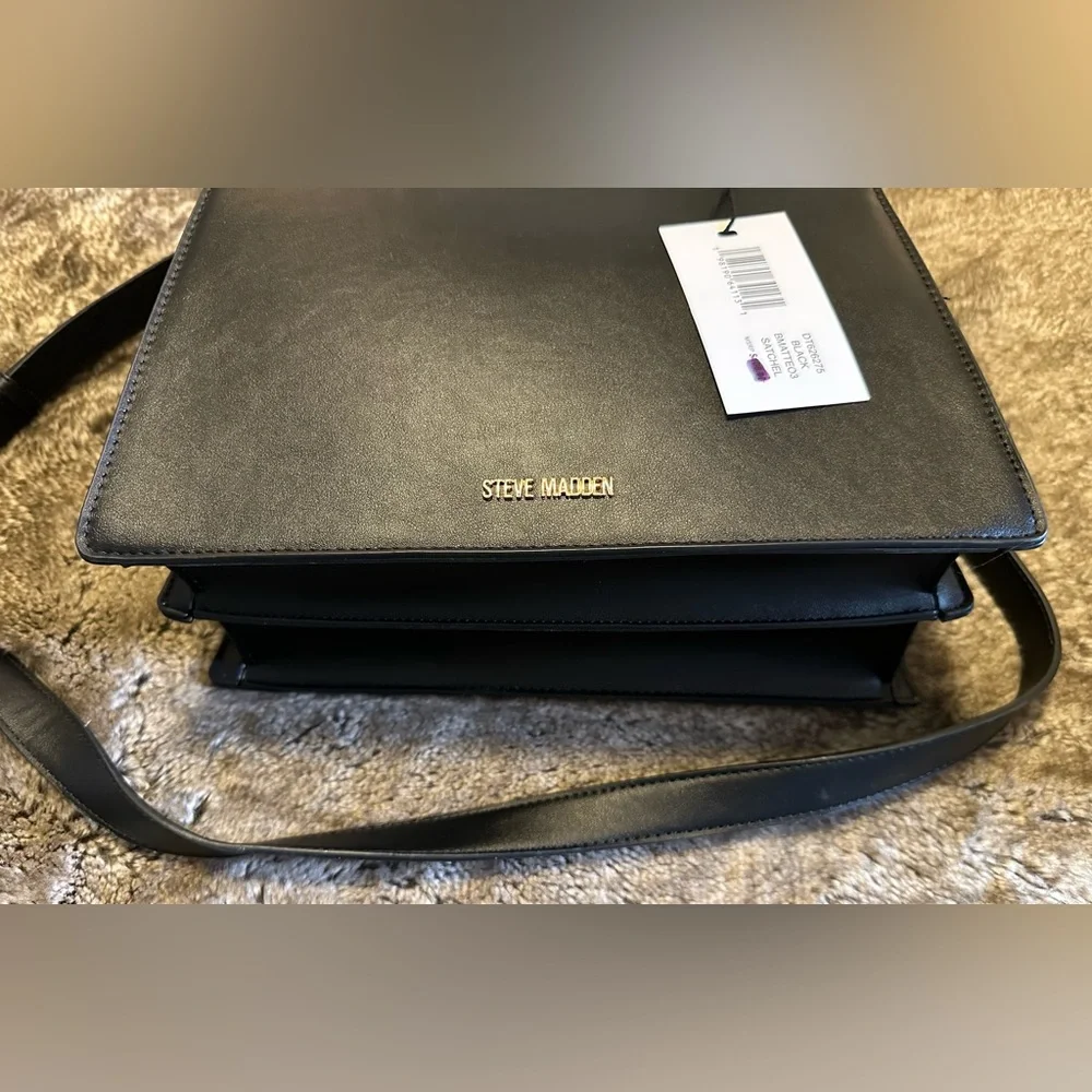 Steve Madden Black Crossbody Bag with Gold Accents - Picture 5 of 5